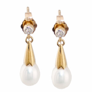 Diamonds Freshwater Pearl Drop Studs